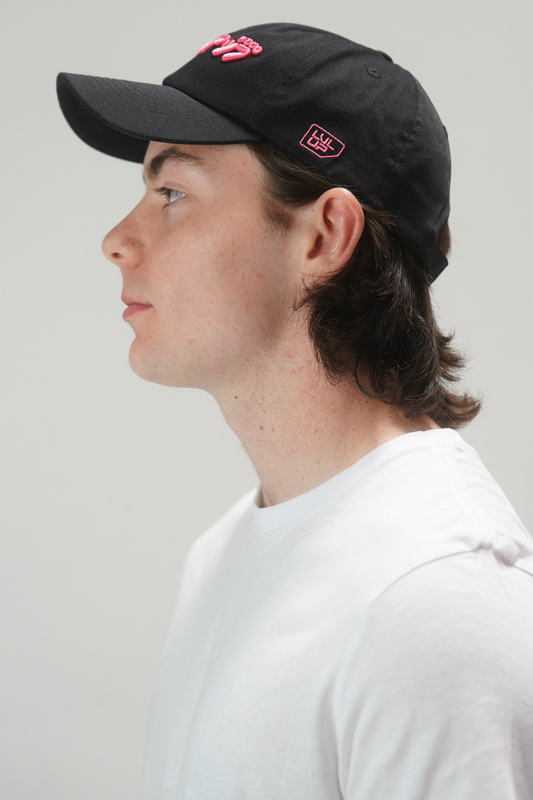 PINK HEARTS KANJI DAD HAT